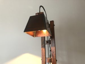 杉・桧のランプシェード　柔らかい灯りに癒されます(^^)