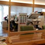 【コロナ対策】木製飛沫防止パネルスタンド