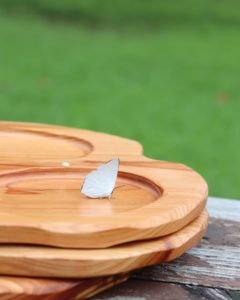 【ピクニック】木頭杉のプレート🦋