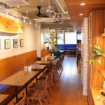 ハワイアンカフェでインテリア用の特注サーフボードを製作